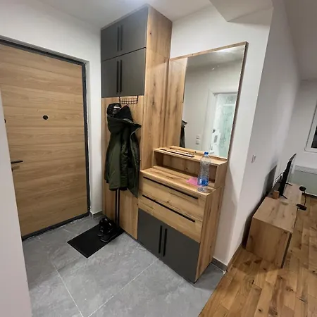 New Treska, Apartament